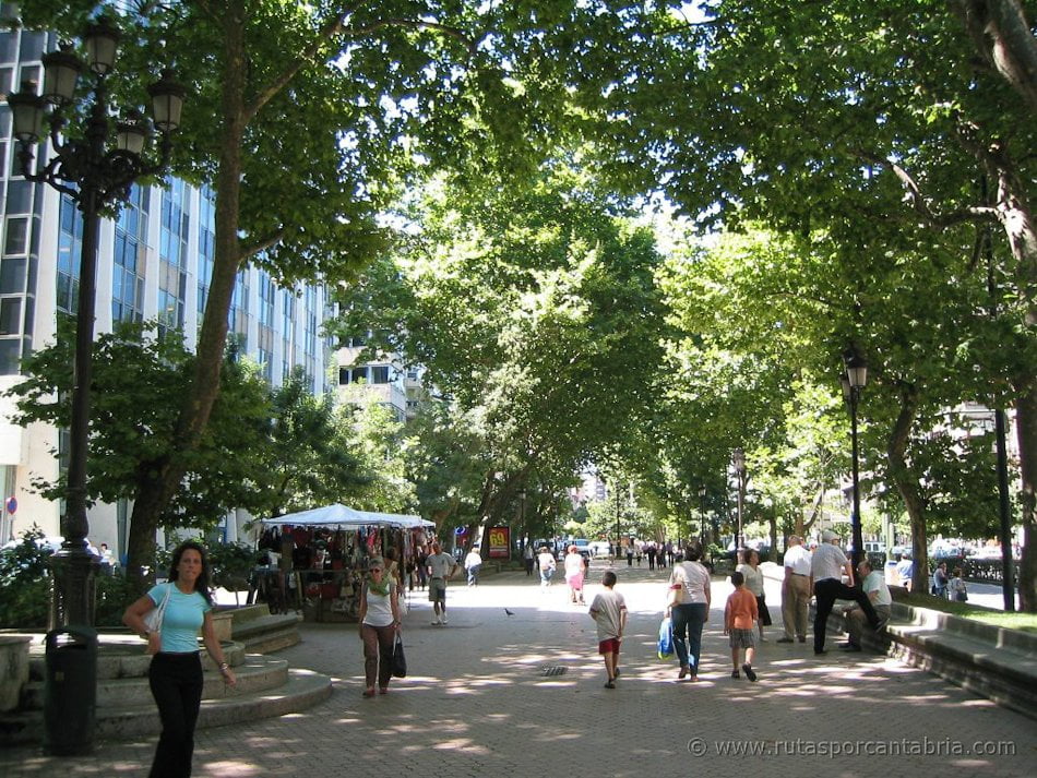 Alameda de Oviedo y calle Vargas