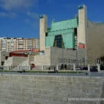 Palacio de Festivales desde el Dique de Gamazo
